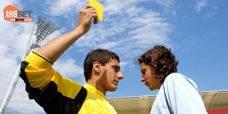 Bật Mí Bí Kíp Soi Kèo Thẻ Phạt Luôn Thắng Tại 188Bet 4 Bí quyết soi kèo thẻ phạt thắng lớn tại 188Bet